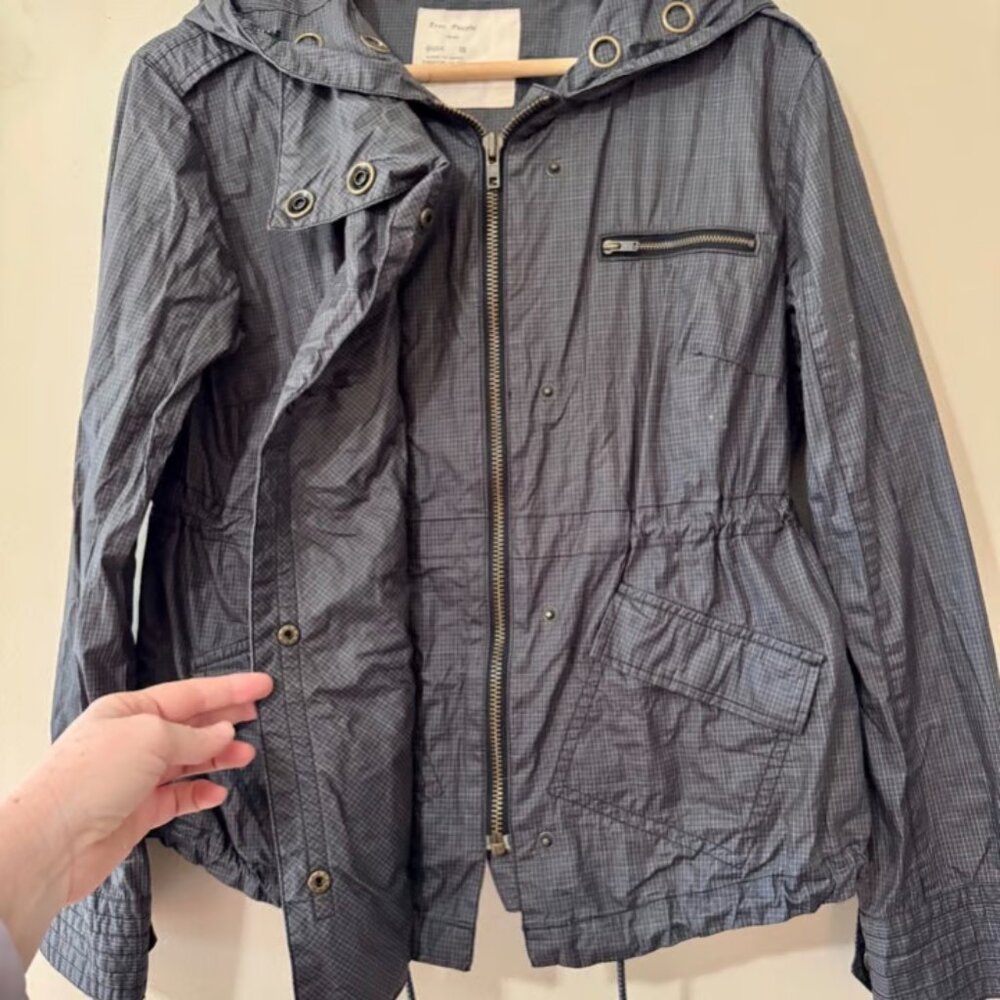 Free People Charcoal Gray Utility Jacket Windbreaker Rain Coat Hooded XSmall - Picture 4 of 4